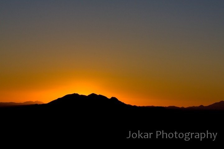 Larapinta_20080603_238 copy.jpg - Sunset over Mt Sonder